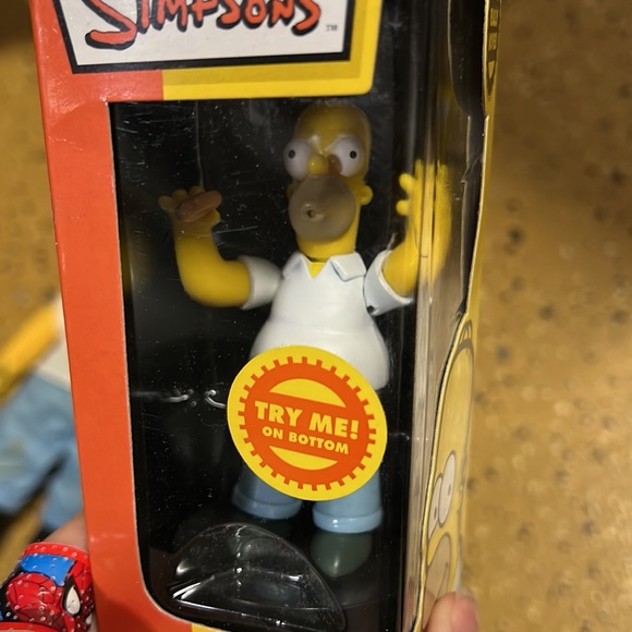 Brand New Homer Simpson 3-D Animator Action Puppet - Picture 2 of 4